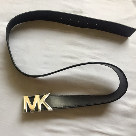 Michael Kors Accessories - Michael Kors Belt, Black w silver logo buckle